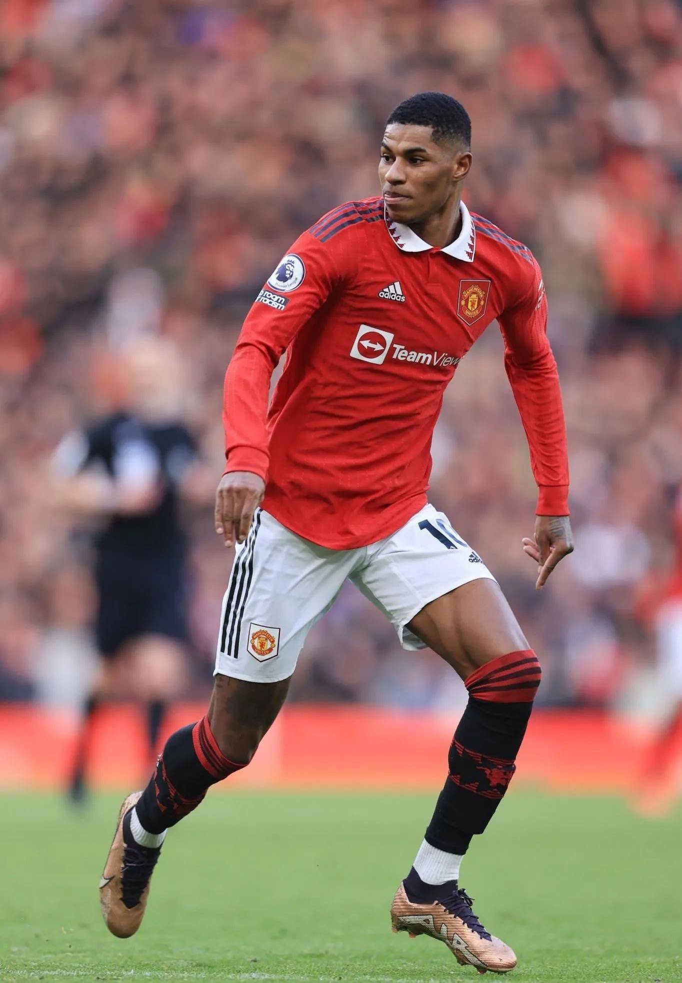 西媒：佩德里的续约还没有完成，但一切进展顺利