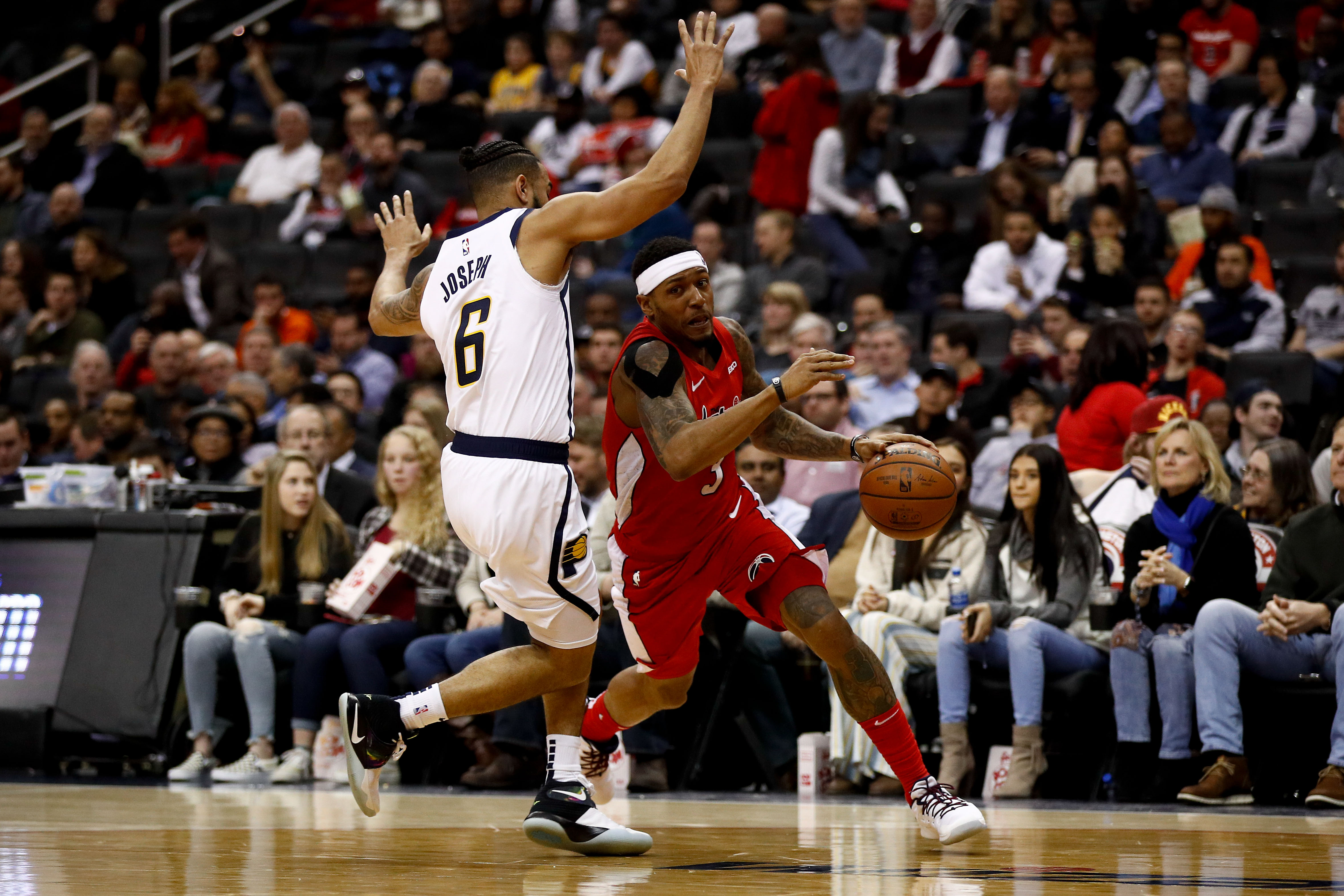 美因茨vs霍芬海姆：李在城、阿米里首发，克拉马里奇、曹法尔出战